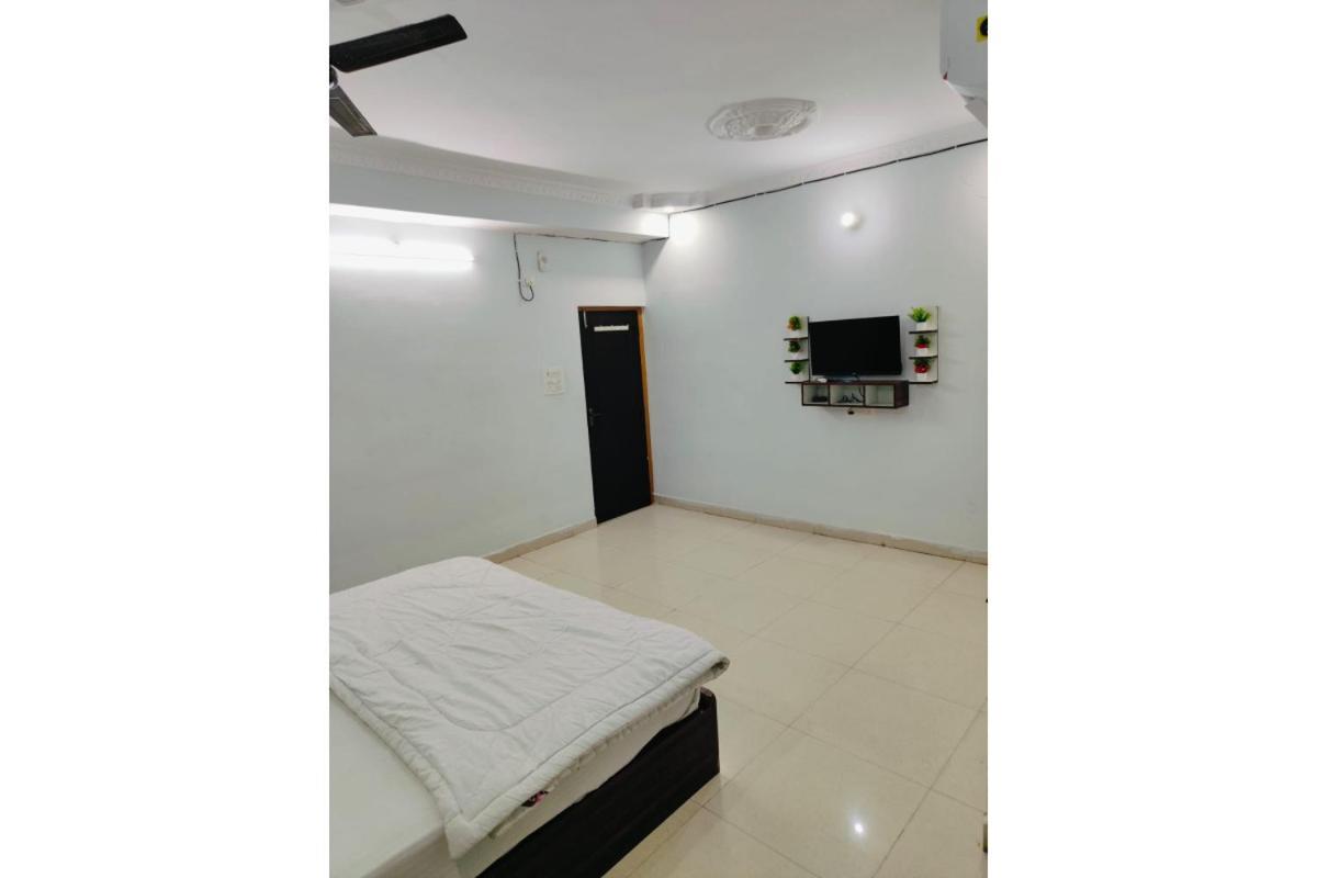 Hotel Patna Sahib Inn Esterno foto